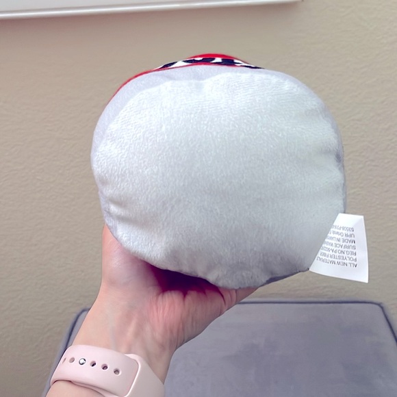 Duff Lite Pillow - Picture 4 of 5